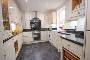 Kitchen- click for photo gallery